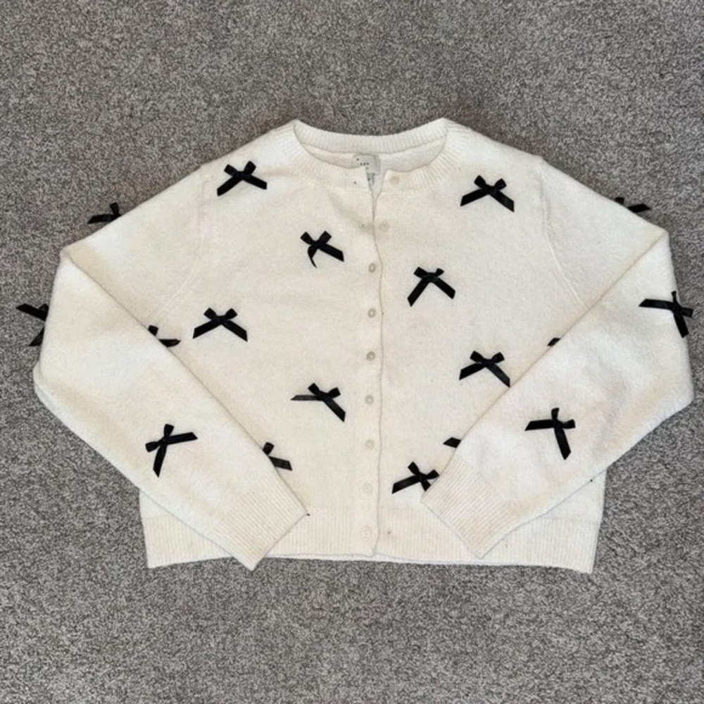 NWT A New Day Cream Cardigan with Black Bow Details Size XS